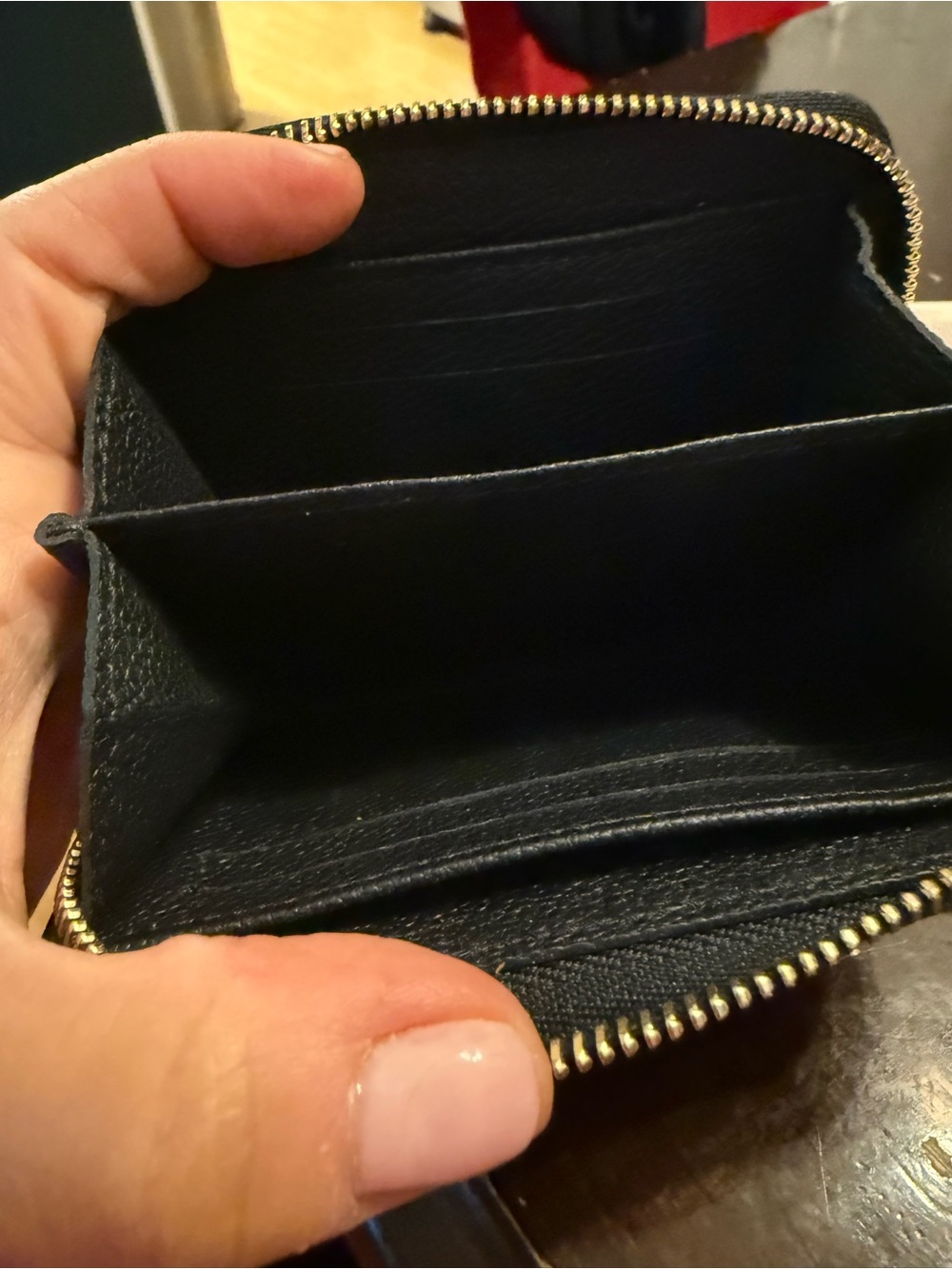 Louis Vuitton Black Leather Zip Key Pouch with Gold Hardware - Picture 4 of 5